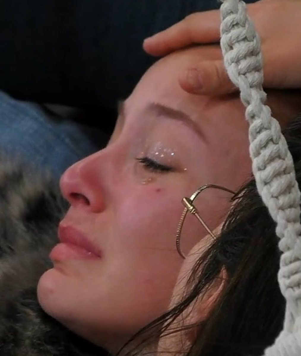 mrb. 🦋 tweet media