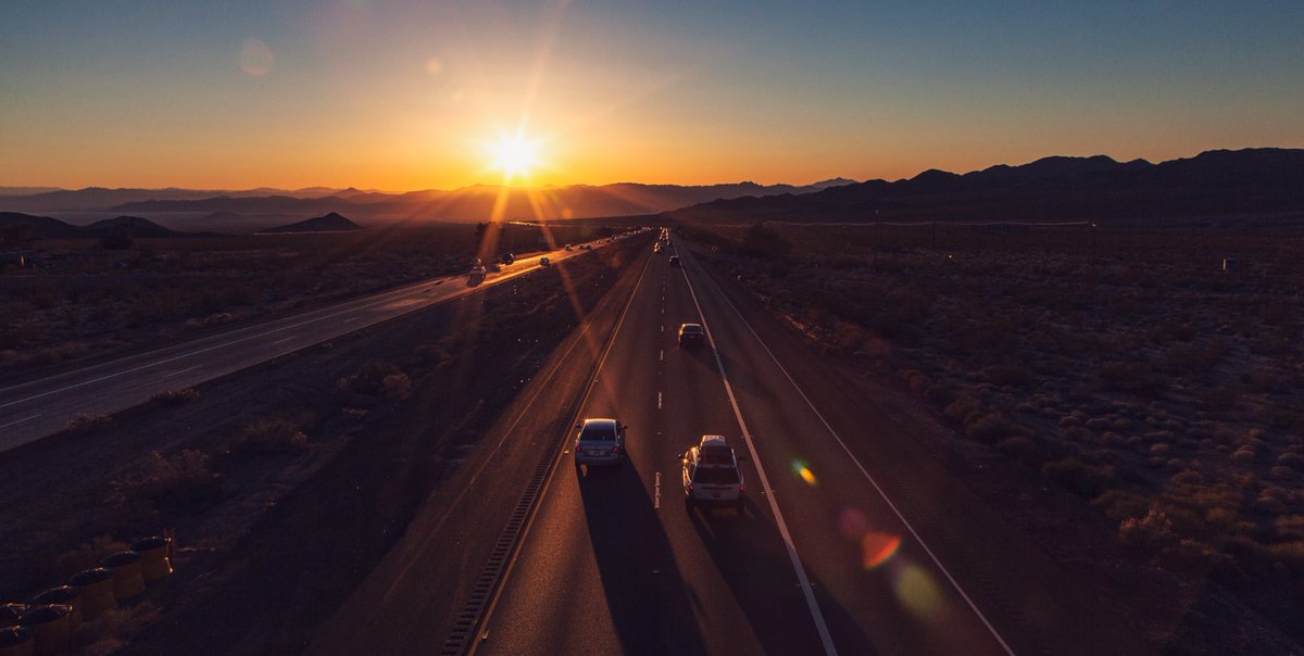 ramstaTwitt's tweet image. Lost in Nevada 📸 Canon 5D Mark II 

#nevada #desert #LAbound #sunset #sun #interstateI15 #vegas2LA