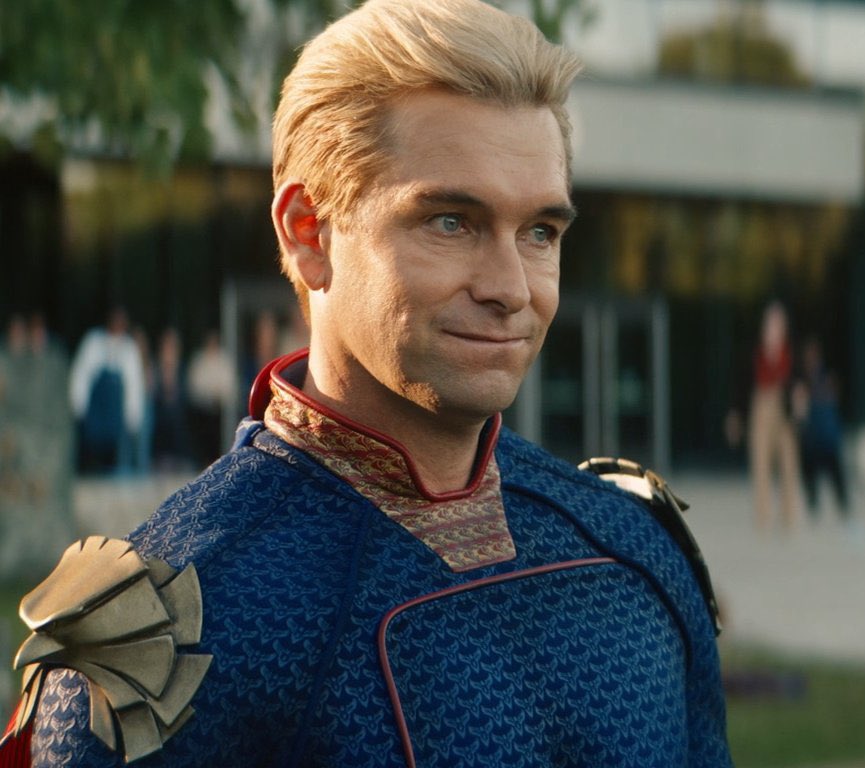 𝐇𝐎𝐌𝐄𝐋𝐀𝐍𝐃𝐄𝐑. tweet media