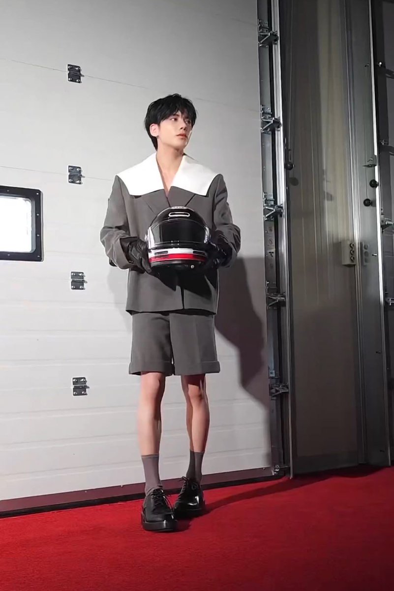 7th year: nini ★ tweet media