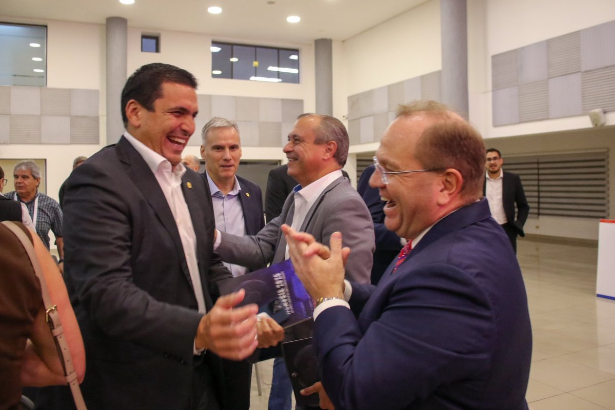 Robert Harrison P. tweet media