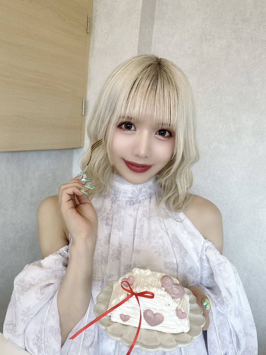 橘 すず tweet media