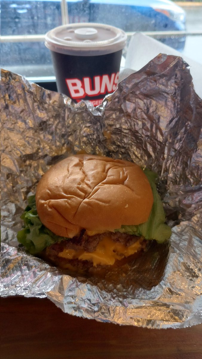 olvin Vega tweet media