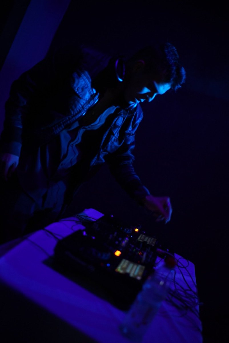 Pressure turns into movement. Momentum doesn’t ask, it takes.

#djproducer #techhousemusic