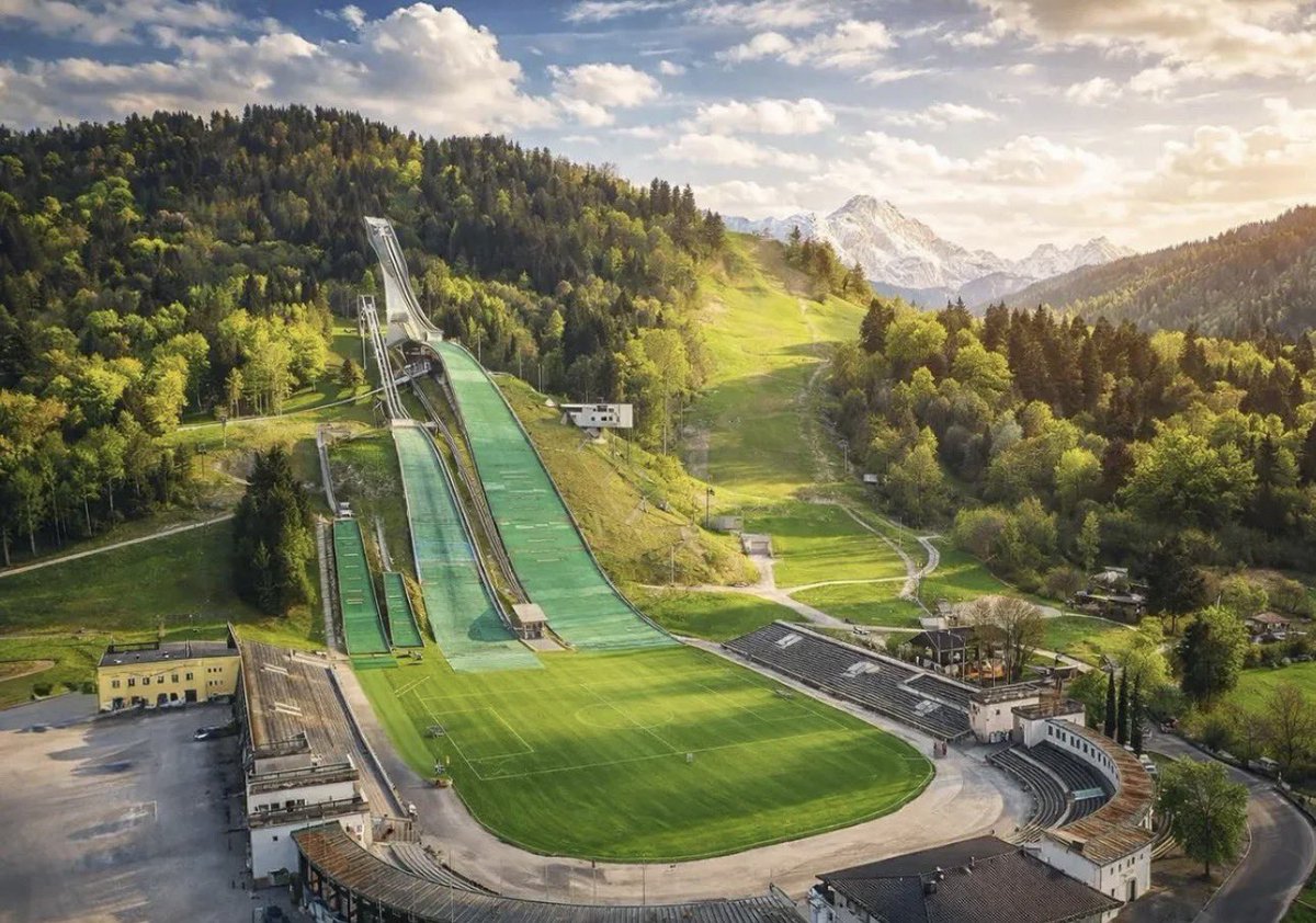 viktor schickfick 🍉 tweet media