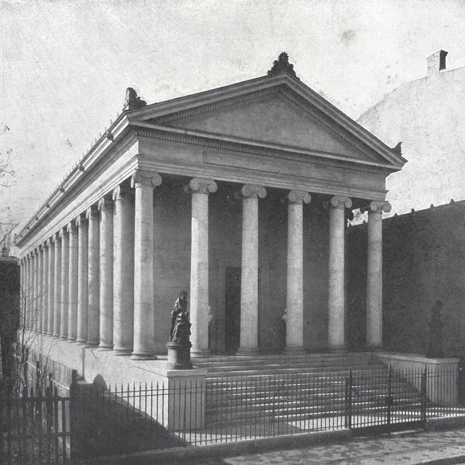 SkyHultan tweet media