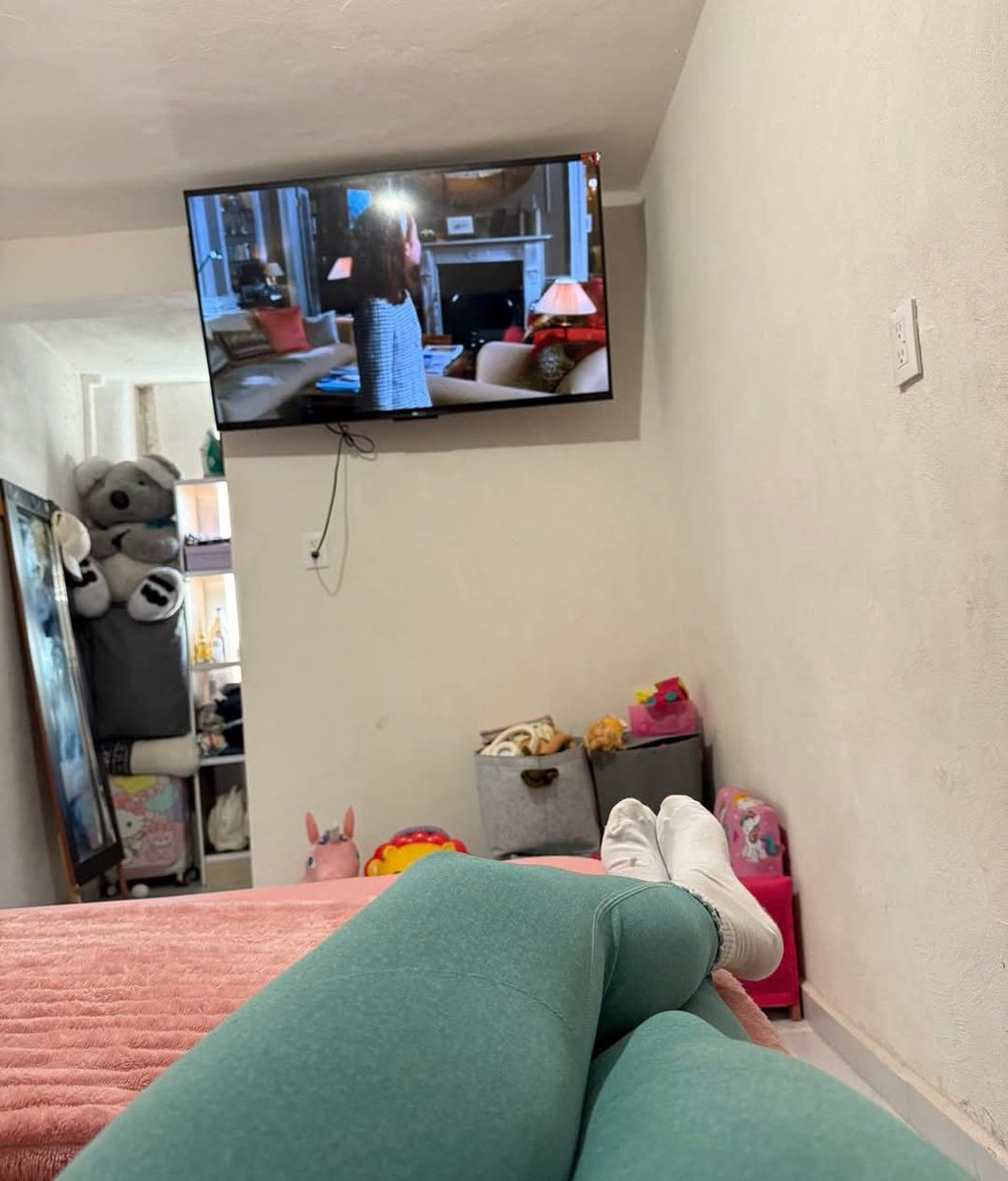 VickyVillafaña Un morrillo bien nalgon 🍑🔥 tweet media