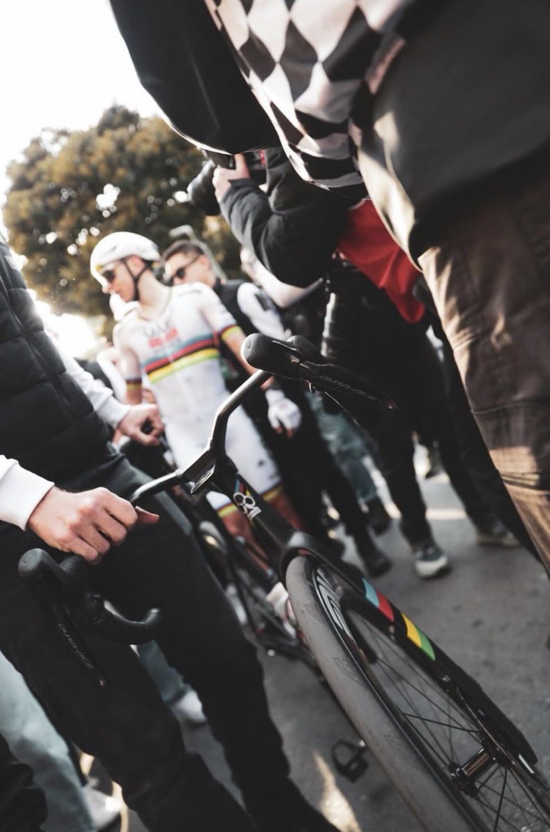 Lukáš Ronald Lukács tweet media