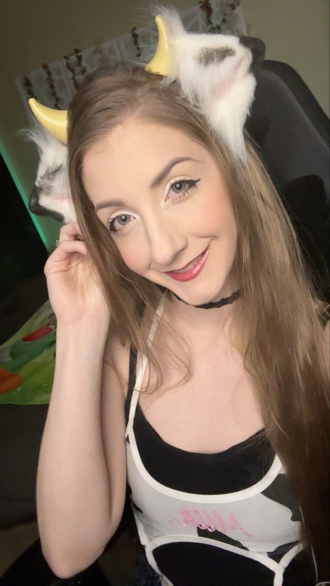 ArcadexAngel tweet media