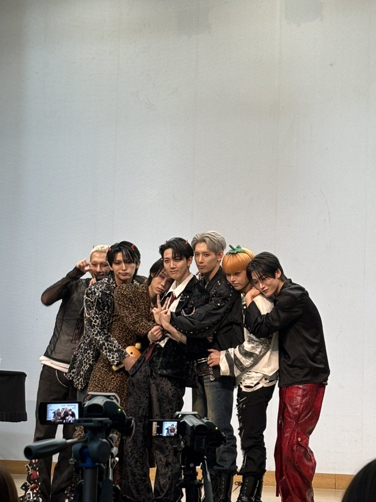 laundry | NO DOUBT | DEADAND tweet media