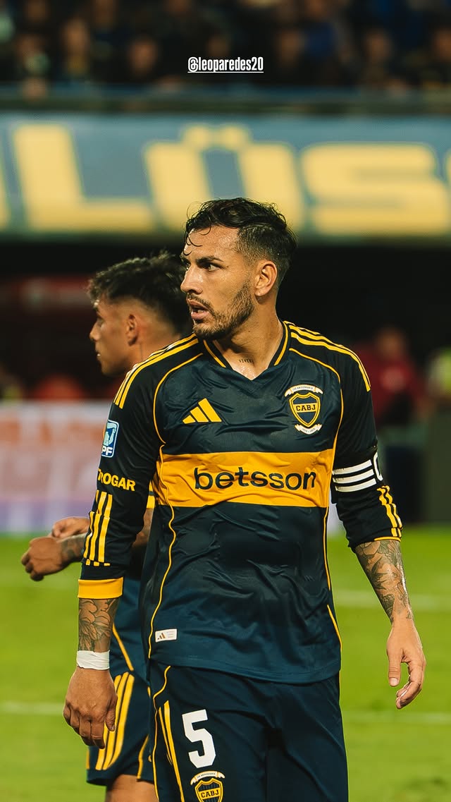 #𝟱 ⚡💙 tweet media