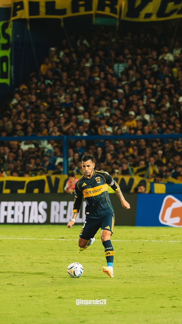 #𝟱 ⚡💙 tweet media