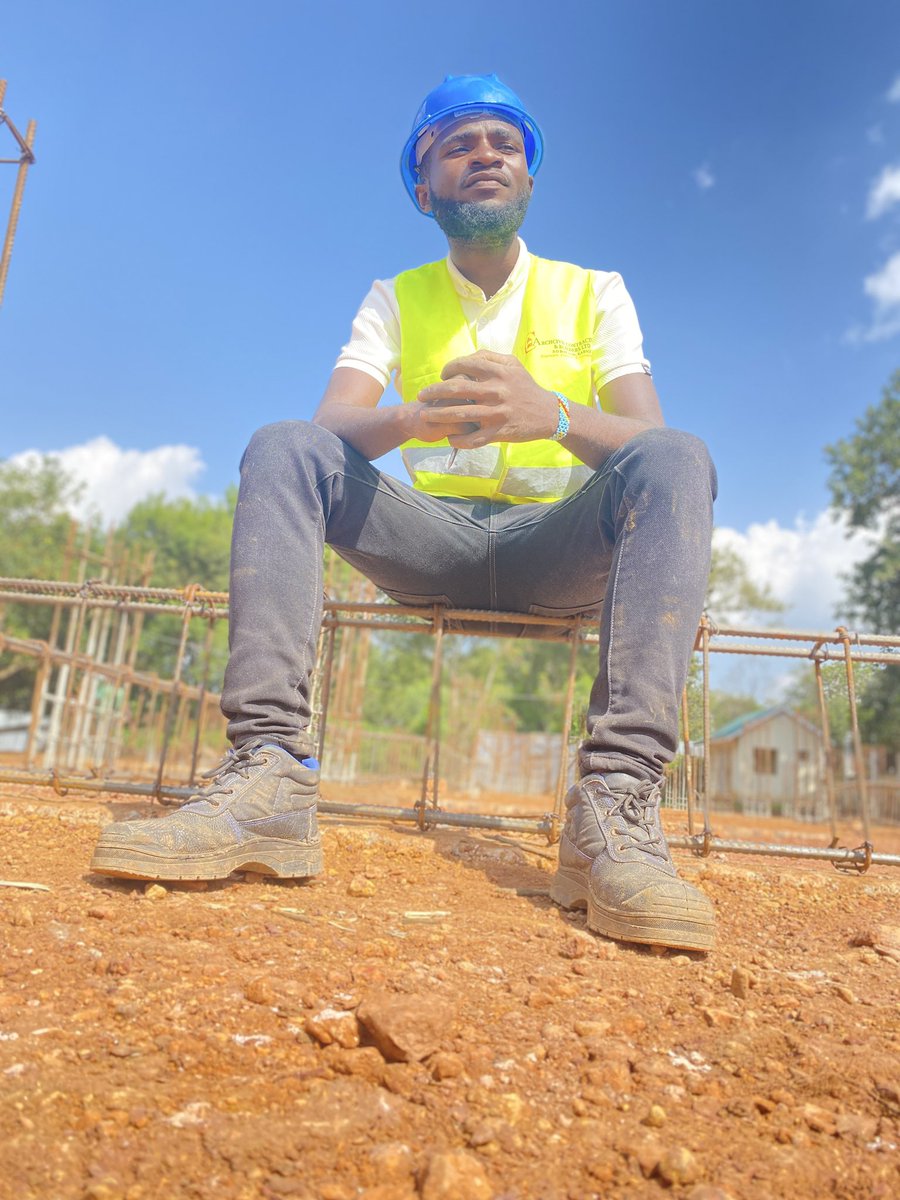 Rodney M tweet media