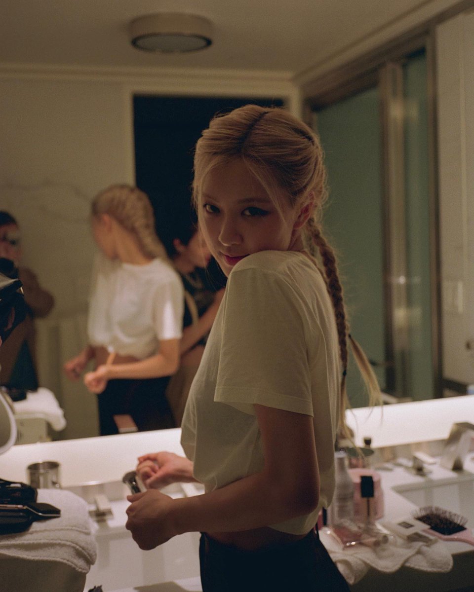 𝙹𝚄𝙻𝙸𝙴𝚃𝙰'𝚜 ♡︎ s𝕥or𝕪 tweet media