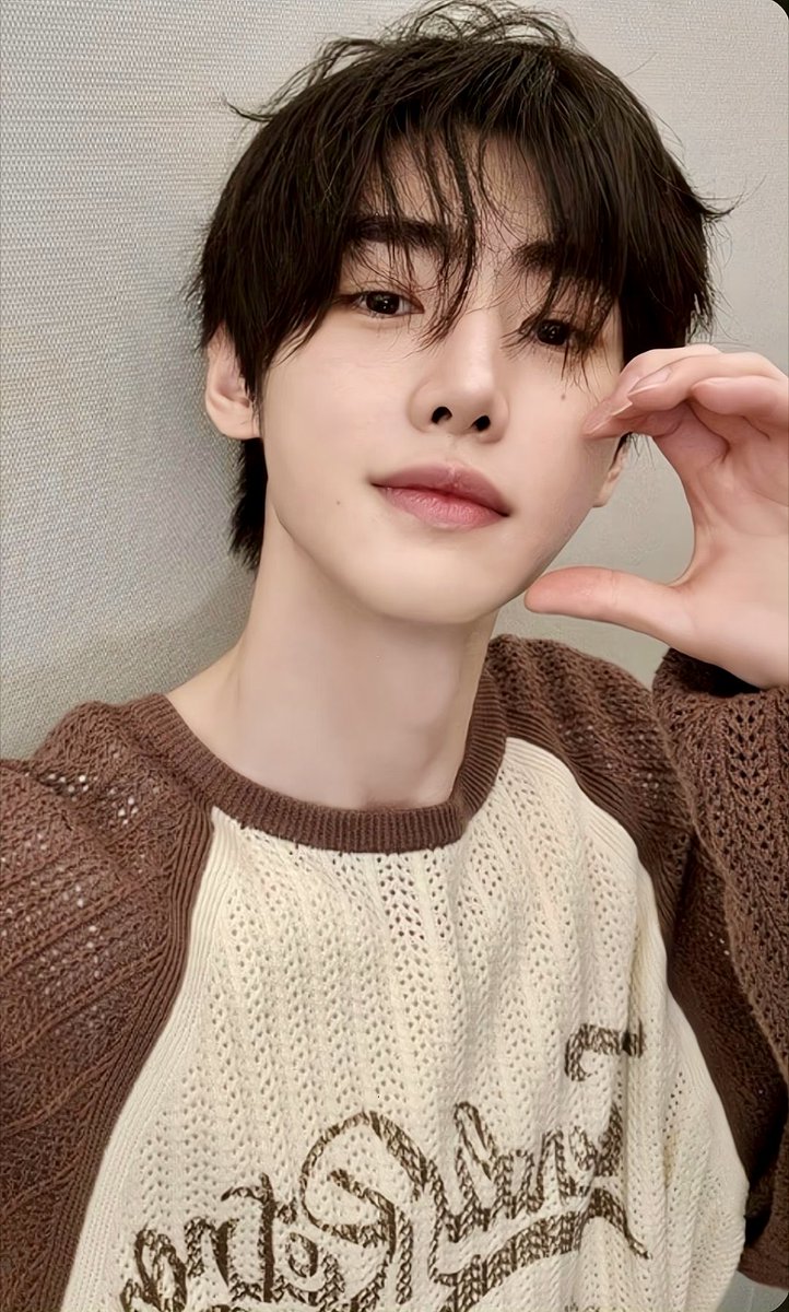 SUNGHOON DAILY ❄️ tweet media