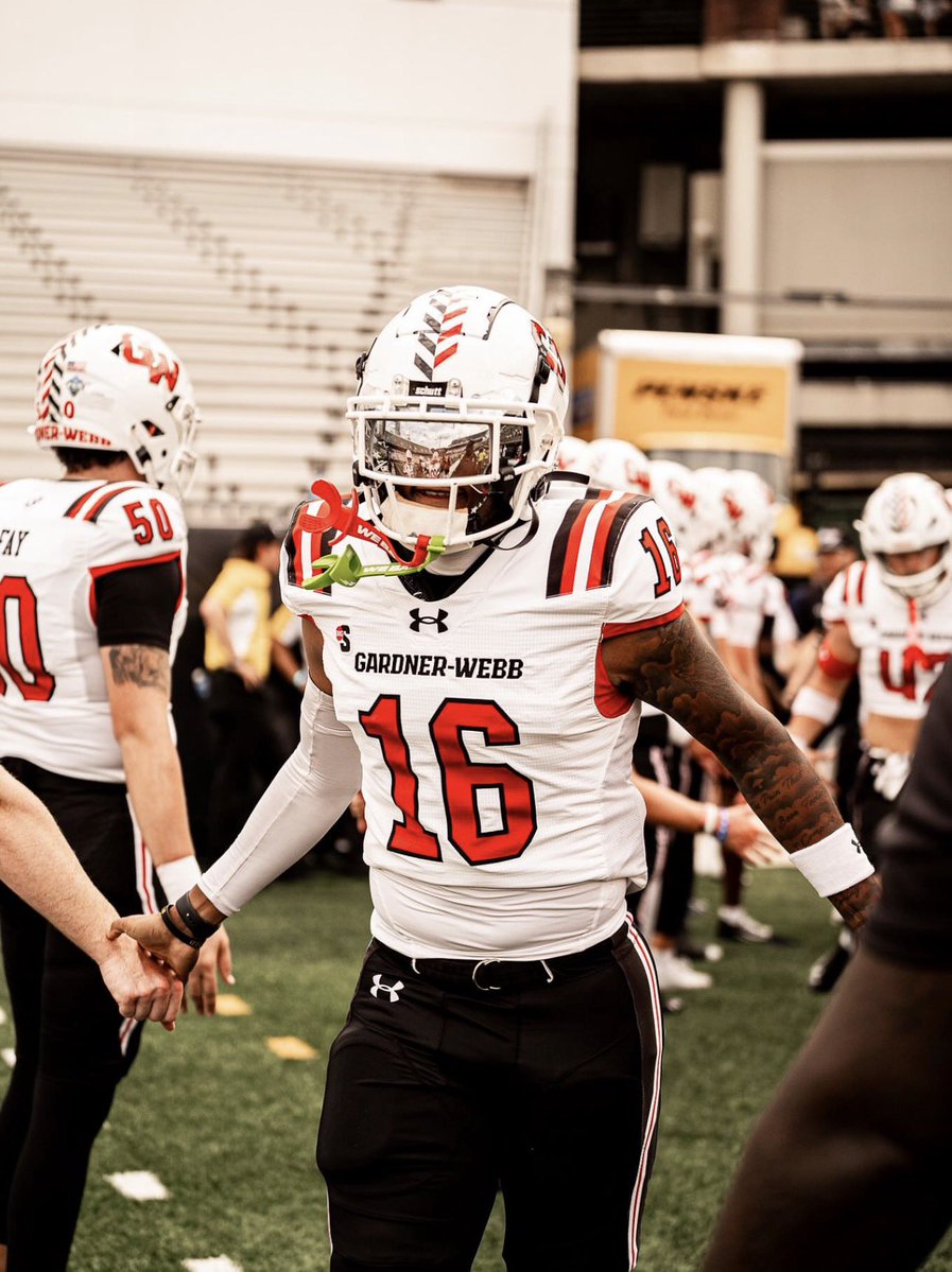 Jordan (J) Alexander tweet media