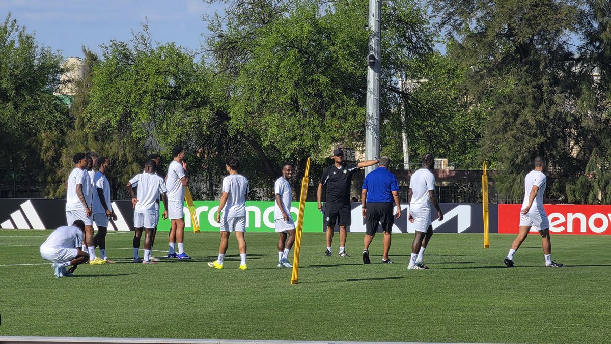 Omar Zeron tweet media