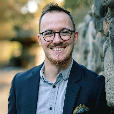 Artizisp tweet media