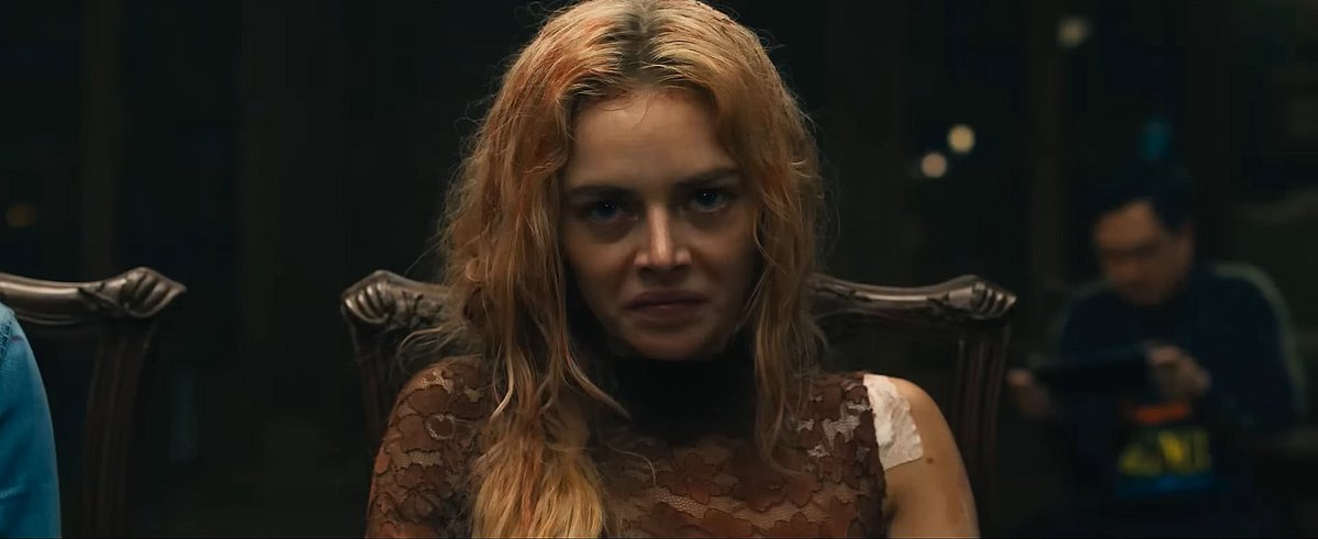 screencaps tweet media