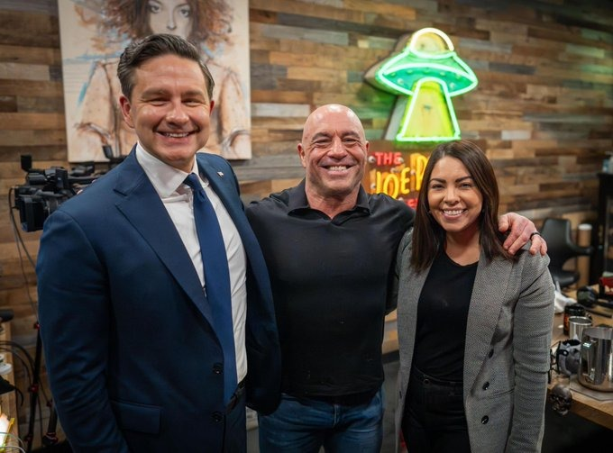 Photo with <a href="/JoeRogan/">Joe Rogan</a> <a href="/RoganGuests/">Joe Rogan Guests</a>