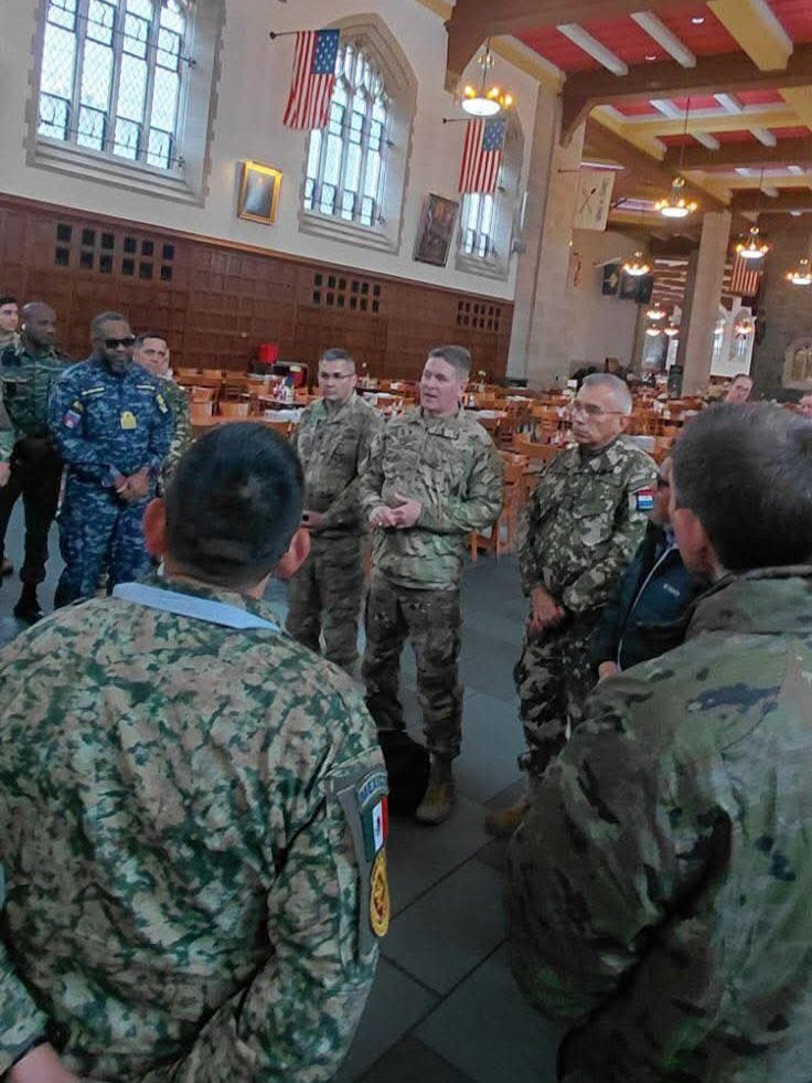 Ejército Paraguayo tweet media