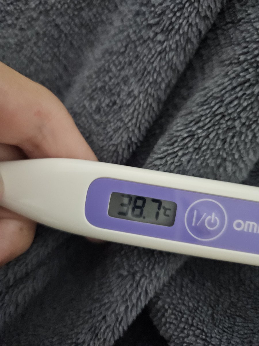 kyo🇸🇱 MydeiE4S1 tweet media