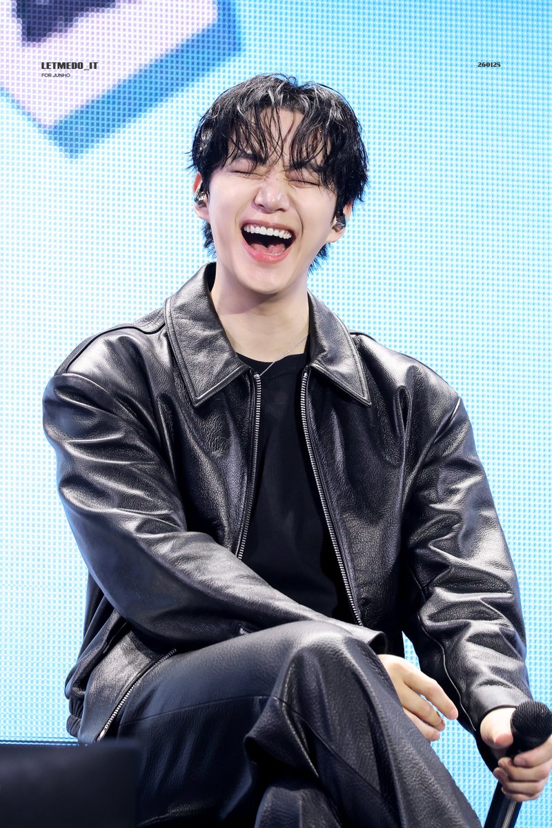 잊첼리 tweet media