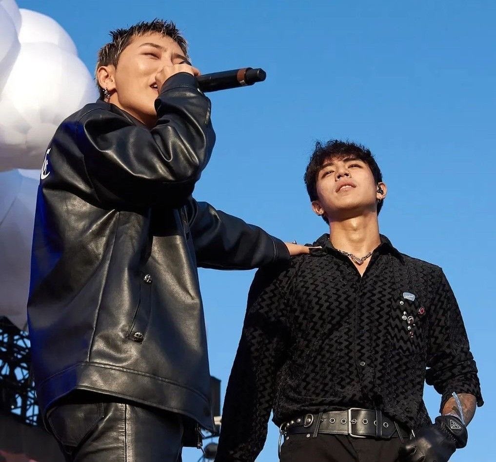 lina is seeing bts tweet media