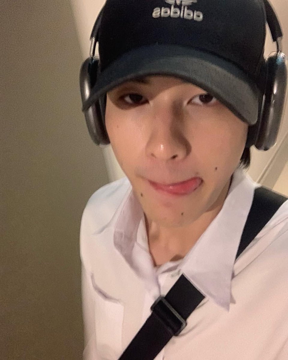 yaya x Juju Cross • dwy era tweet media