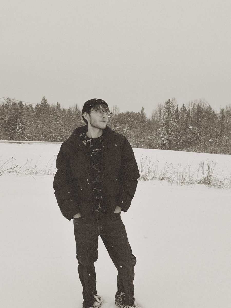 ChristianTat_'s tweet photo. Snow storm in the first week of spring is lethal. 💀 https://t.co/V618WVWhGj