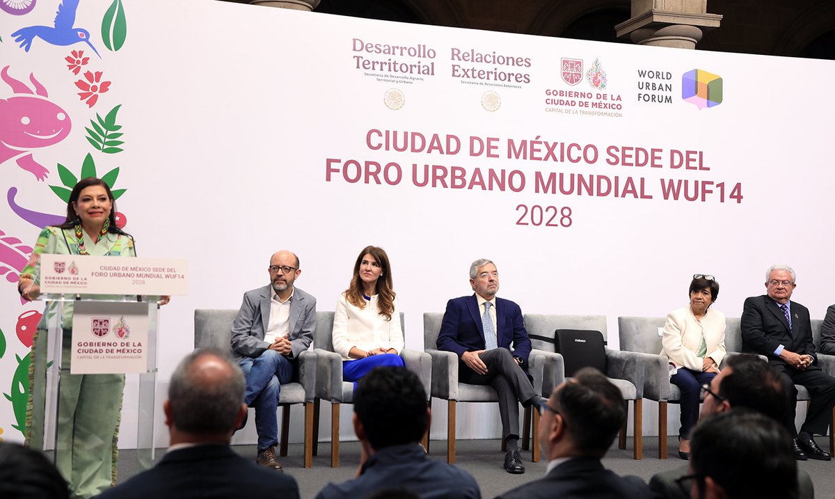 PUEC UNAM tweet media