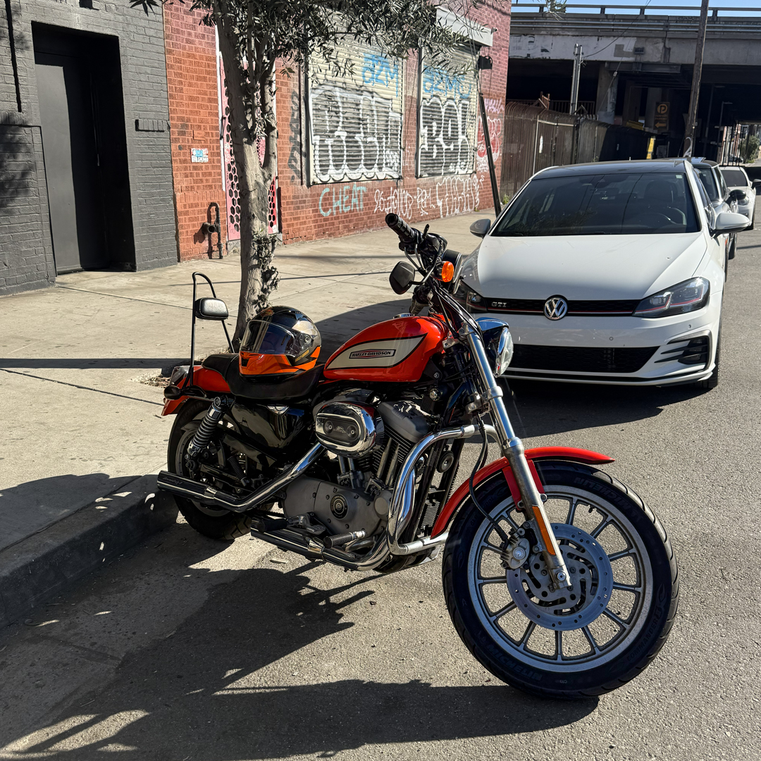 I know riding a motorcycle is not everyone's cup of tea but I have to tell you that I am the most happy when I am riding my #Harley. Summer is around the corner and I can't wait to ride it everywhere! #Motorcycle #Snapchat  
snapchat.com/t/6HgmBSMx