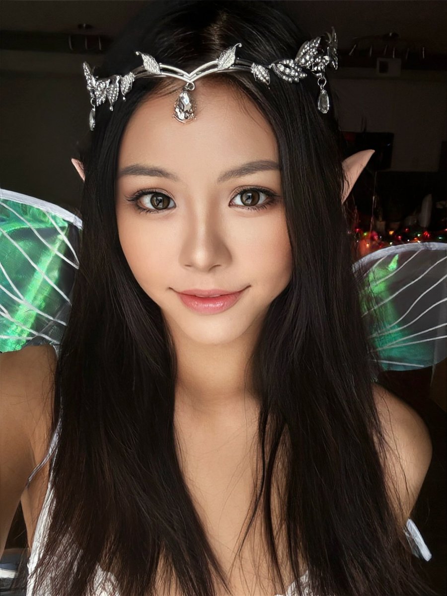 Would you cosplay with me... if we were together? seriously asking 👇