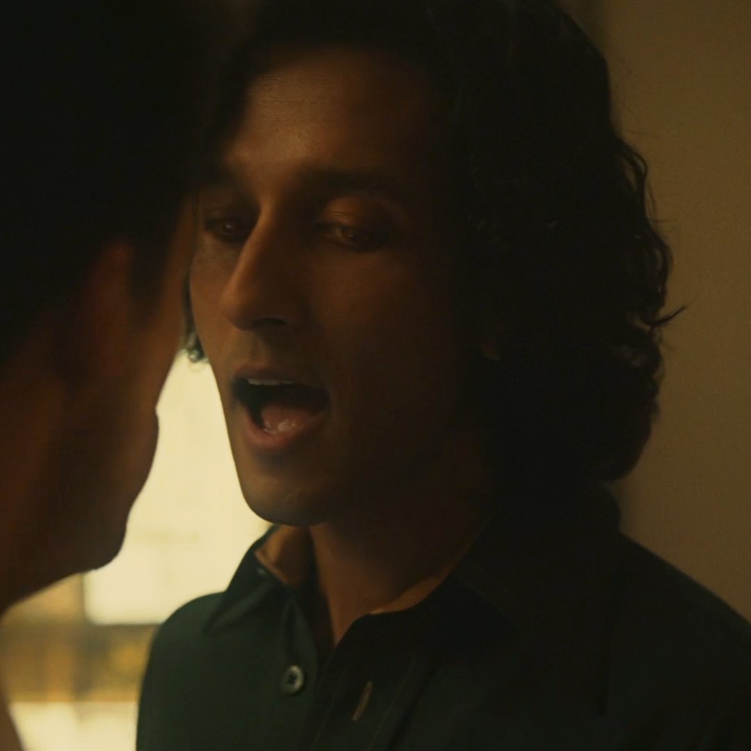 loumandstat bot tweet media