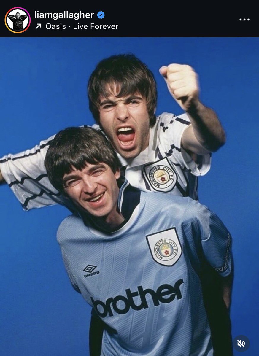 baskett_14's tweet photo. "He invited me to his box."
-Noel Gallagher, 2026

I'M HEALED😭😭😭 THANK YOU https://t.co/dTWpMXQd81