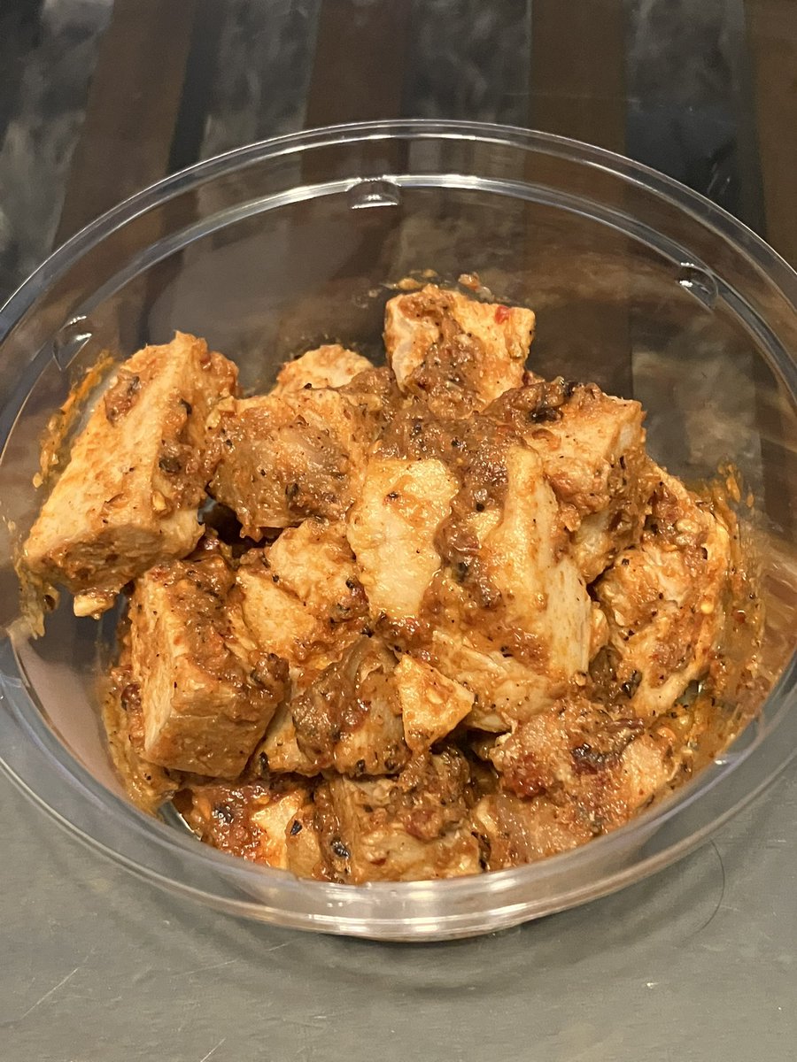 グッチ tweet media