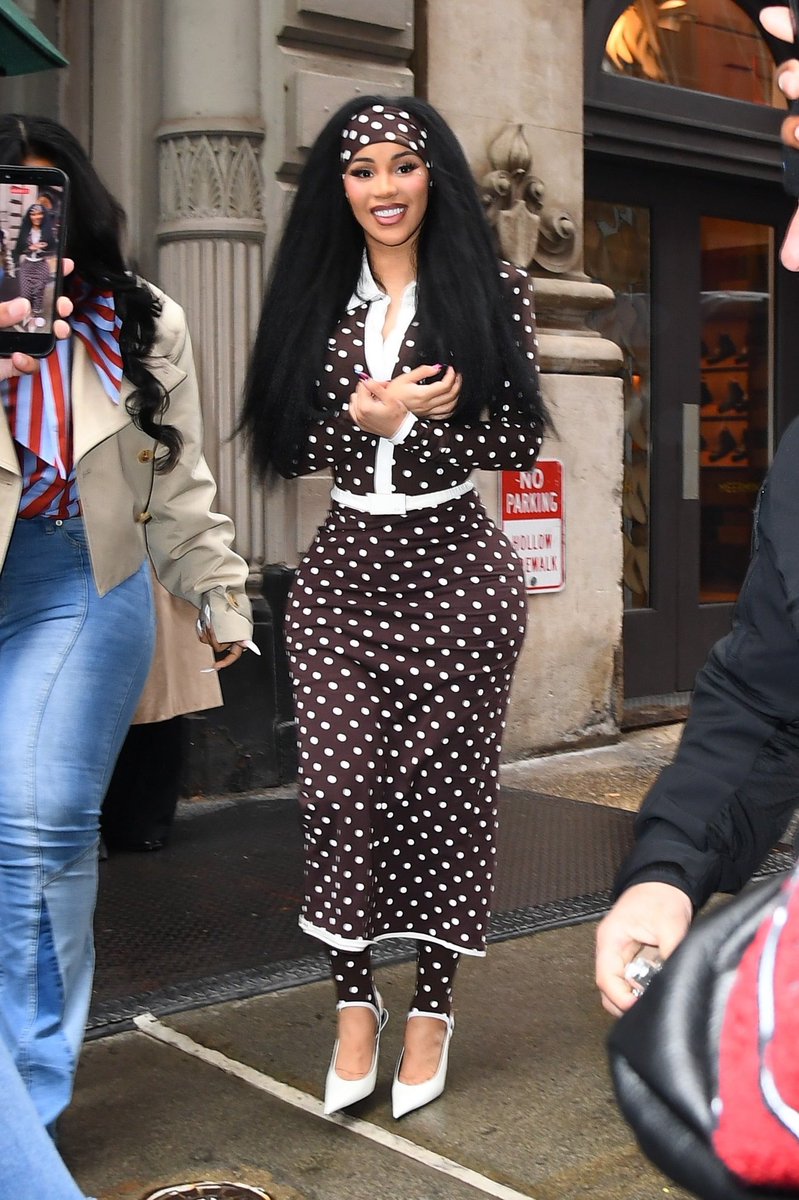 📸 Cardi B spotted in New York City!