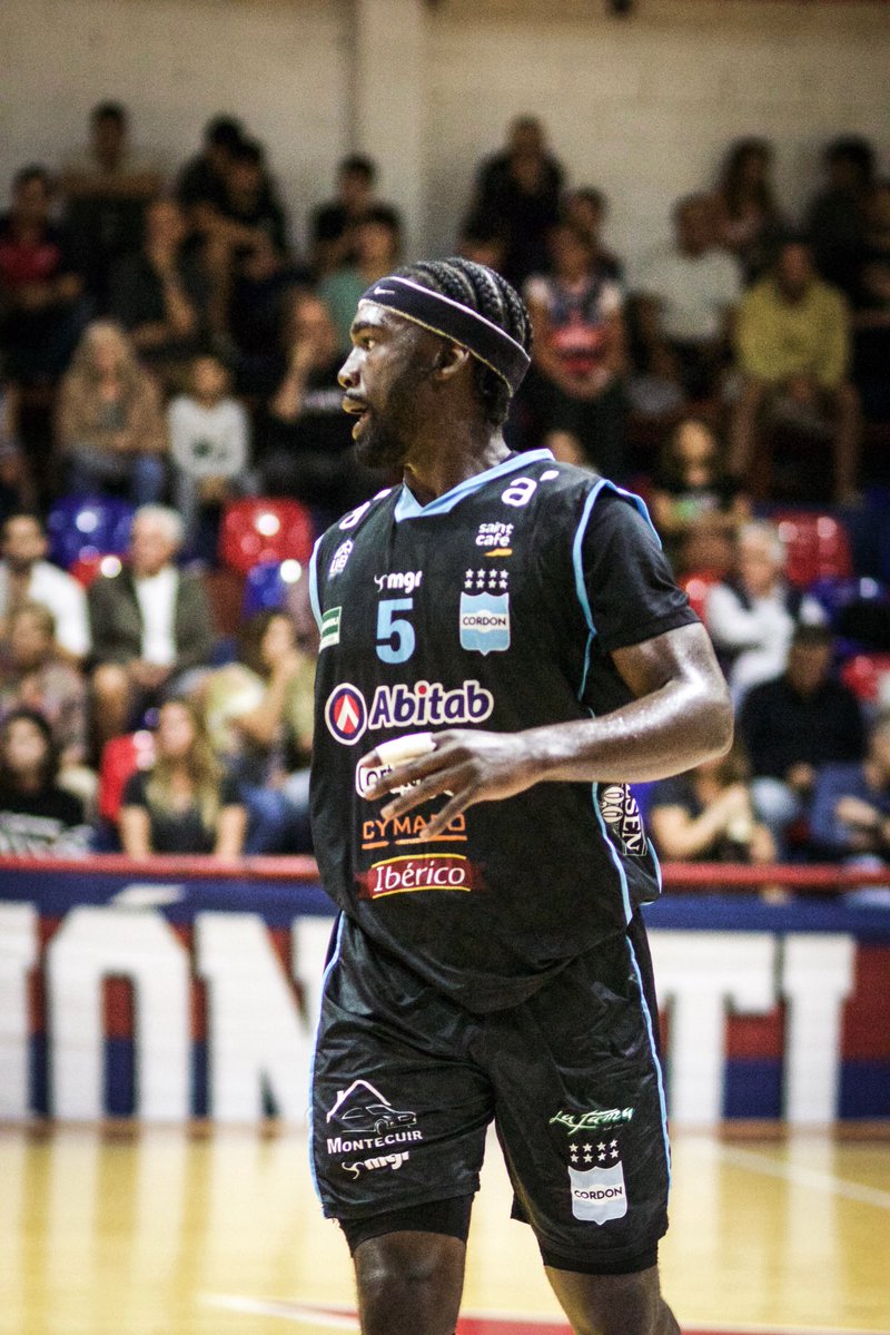 Club Cordón tweet media