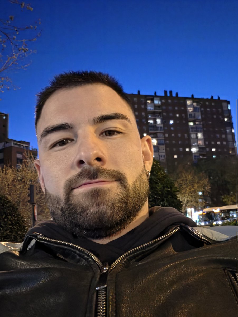 David Arteaga Valledor tweet media