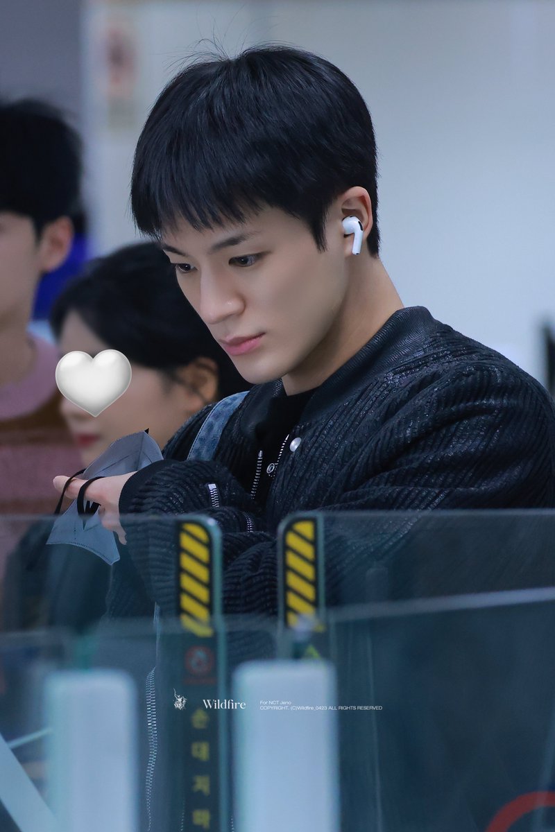 𝐖𝐢𝐥𝐝𝐟𝐢𝐫𝐞. tweet media