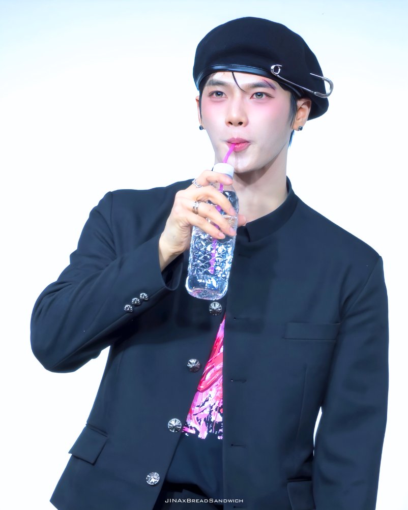 빵샌드위치 tweet media