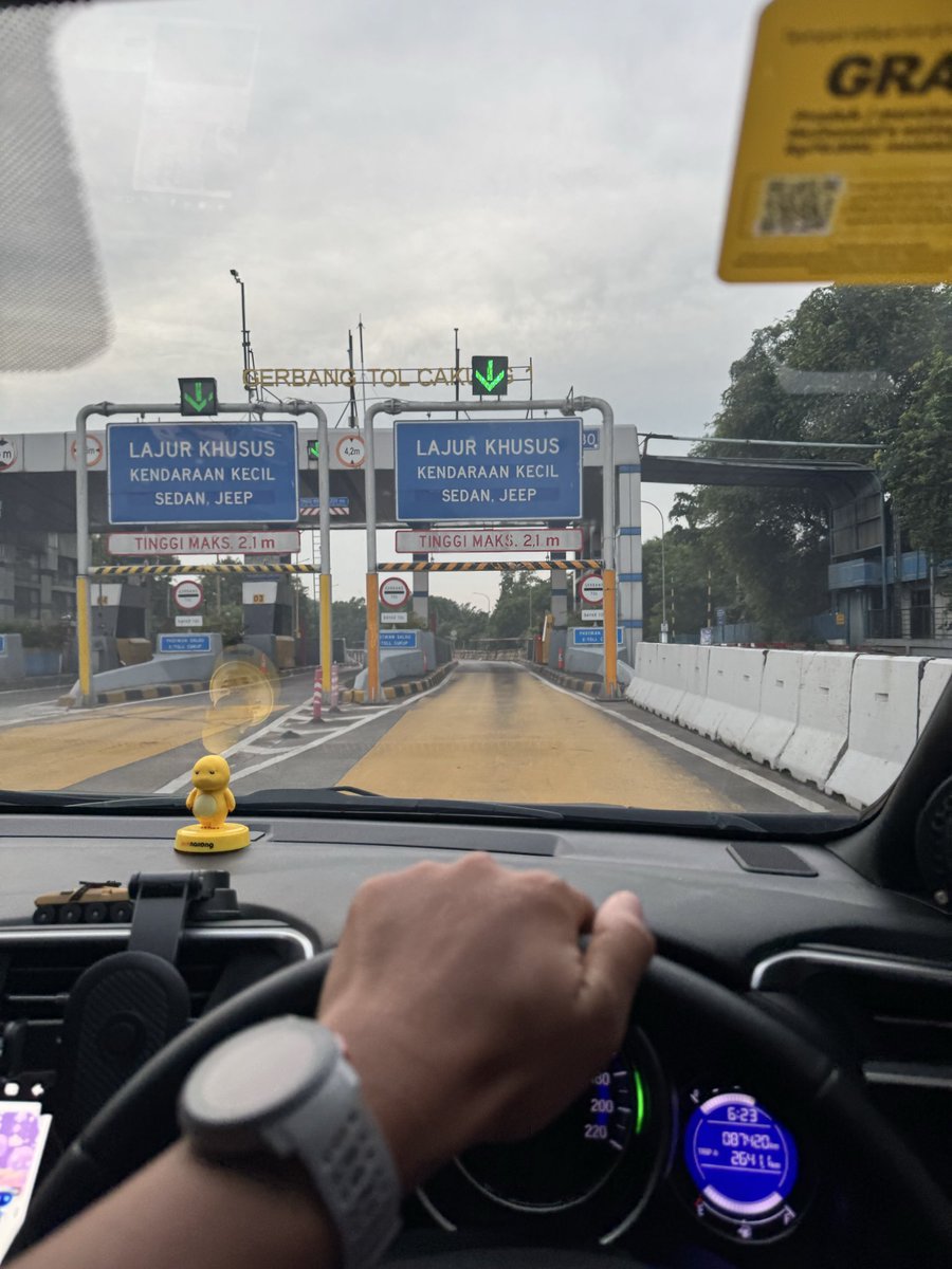 D. A. S. tweet media