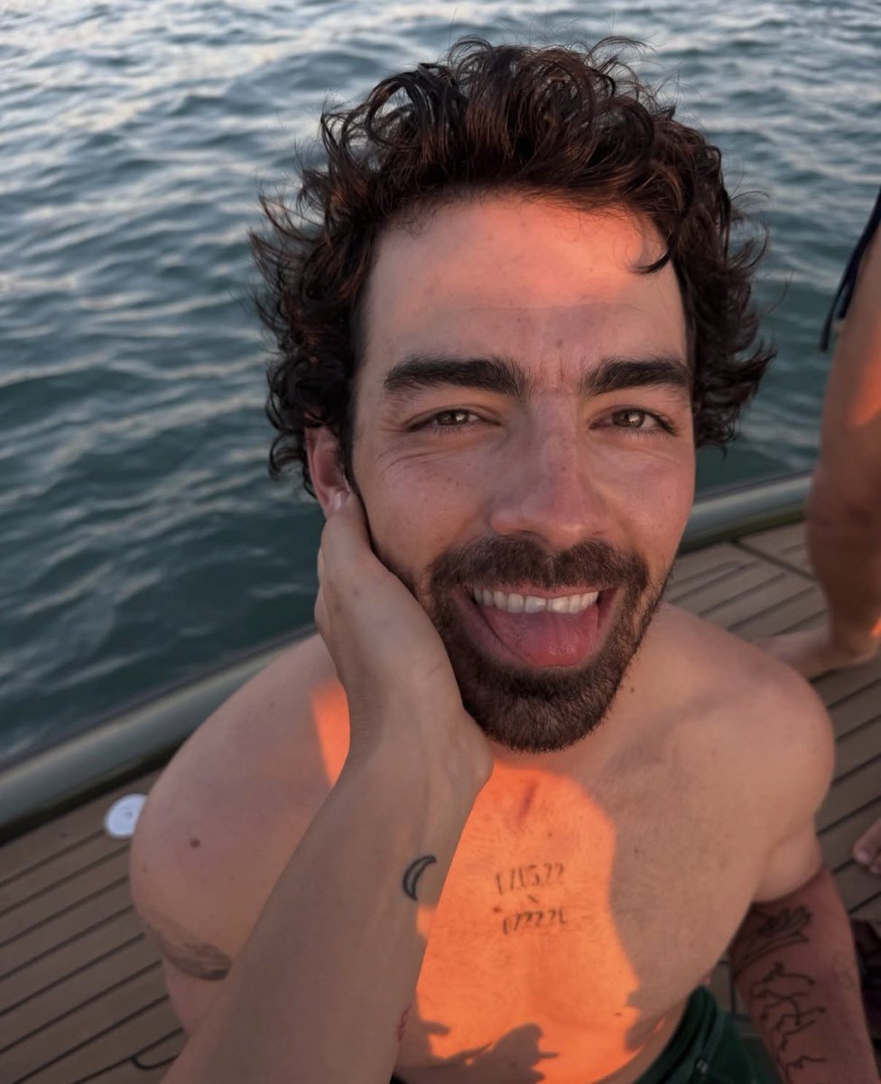 Jess12p💜 tweet media