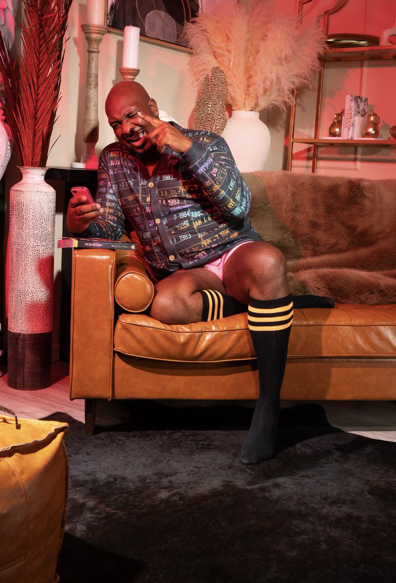 I finally got the tea… and it wasn’t just hot, it was explosive.

I’m not even gonna lie… when I saw what was in that BlackBerry, I felt a way.

Like… you really sat on this all these years?

Giselle didn’t just give me tea. She gave me truth she wasn’t ready to face back