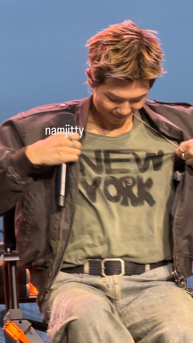 G⁷ 🪭 tweet media