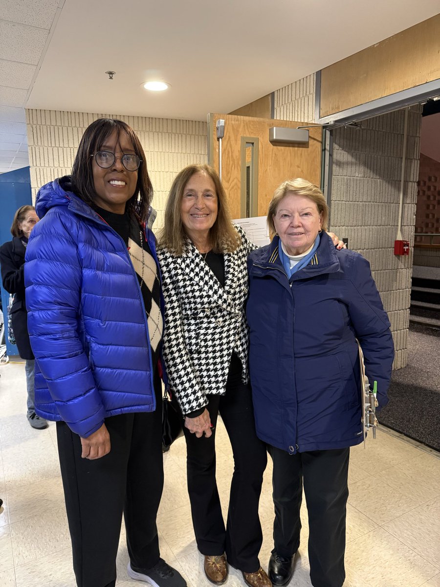 Deb Goldberg tweet media