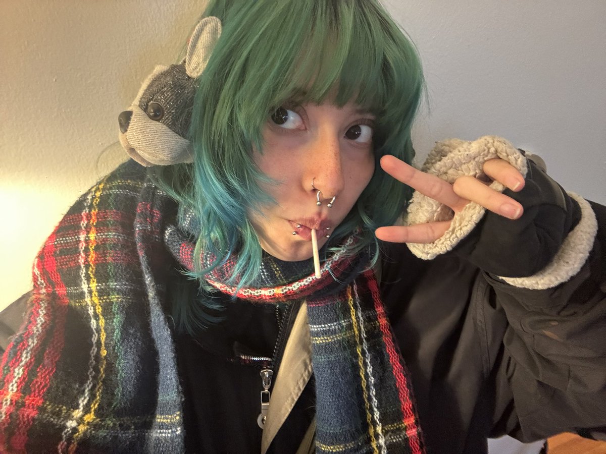 ℳ𝒶𝓇𝒸𝒾 :𝓅 tweet media