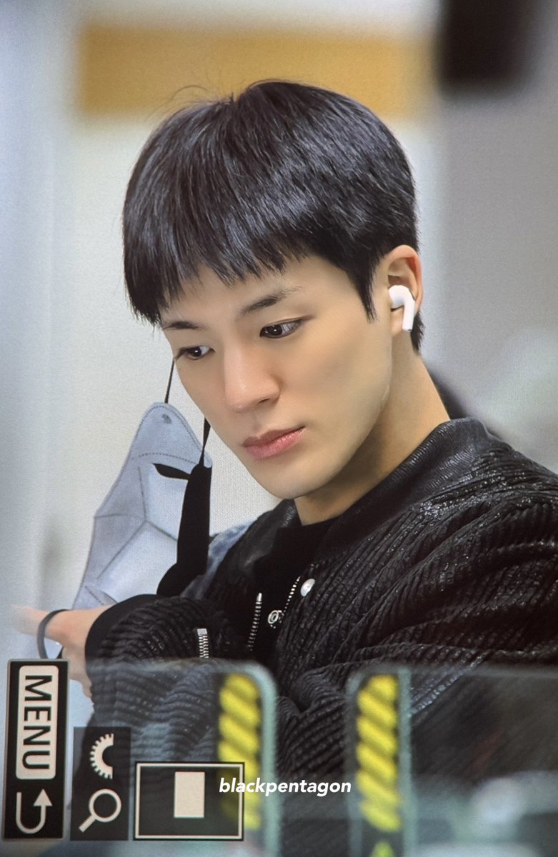 BLACK PENTAGON tweet media