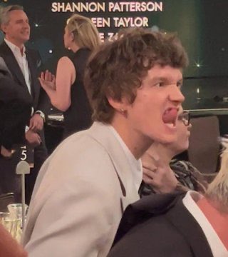 ChelsMarie tweet media