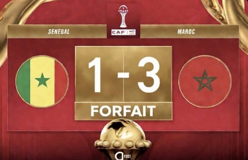 Ex algerien tweet media